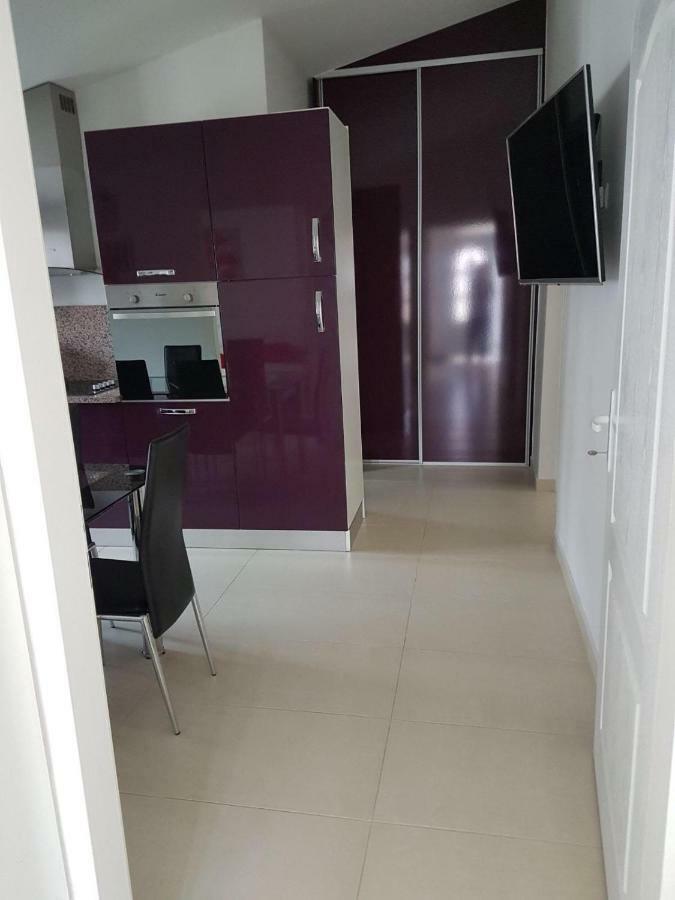 Apartment Dijana Kaštela Εξωτερικό φωτογραφία