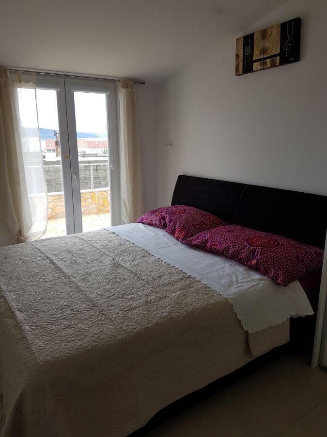 Apartment Dijana Kaštela Εξωτερικό φωτογραφία