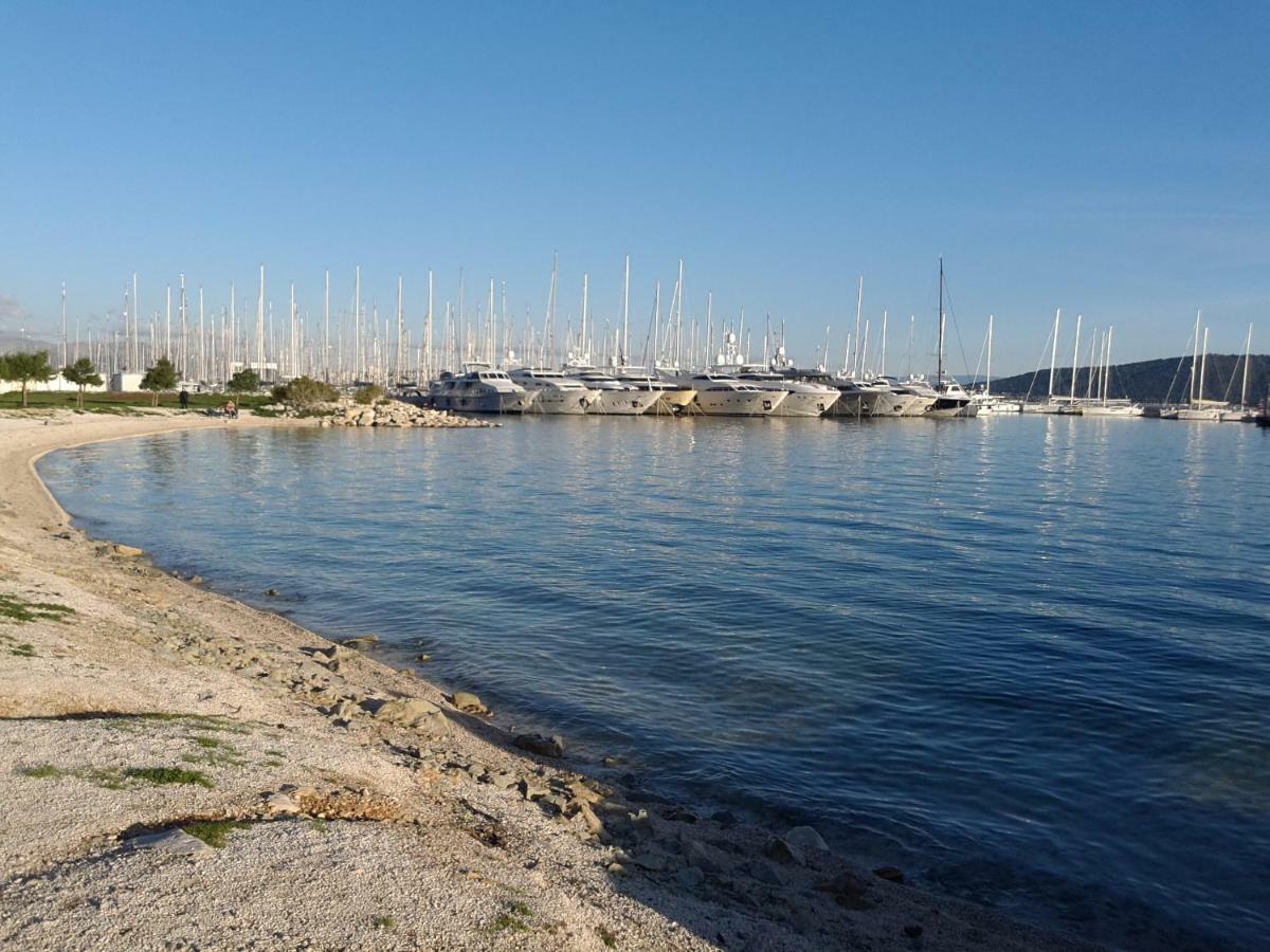 Apartment Dijana Kaštela Εξωτερικό φωτογραφία